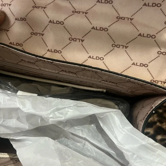 Aldo Cream Glitter Accent Top-Handle Bag with Gold Chain Detail - Picture 6 of 6